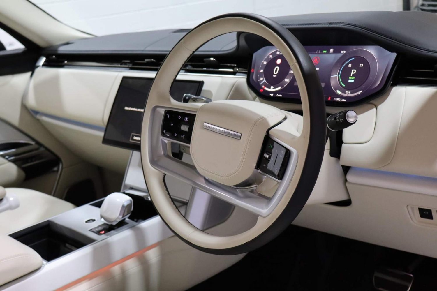 Used Land Rover Range Rover 2024 for sale - 76211818: Photo 5