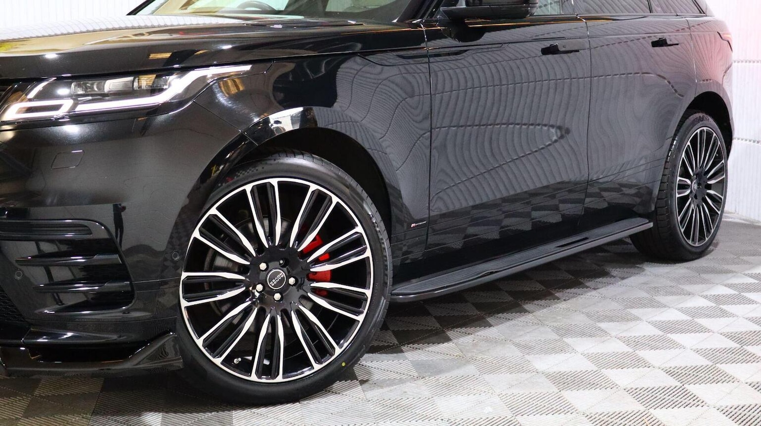 Used Land Rover Range Rover Velar 2021 for sale - 78135019: Photo 21