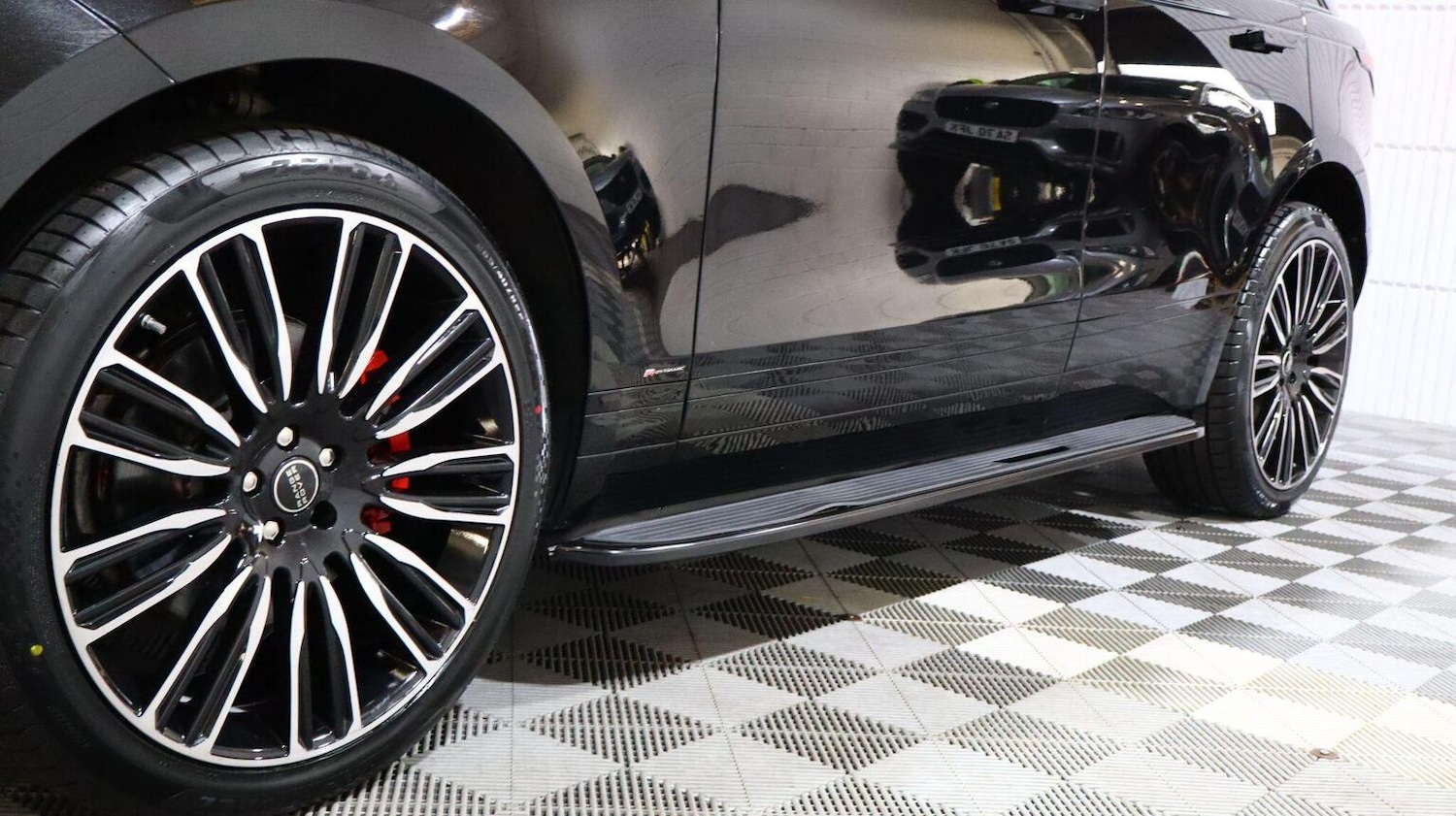 Used Land Rover Range Rover Velar 2021 for sale - 78135019: Photo 31