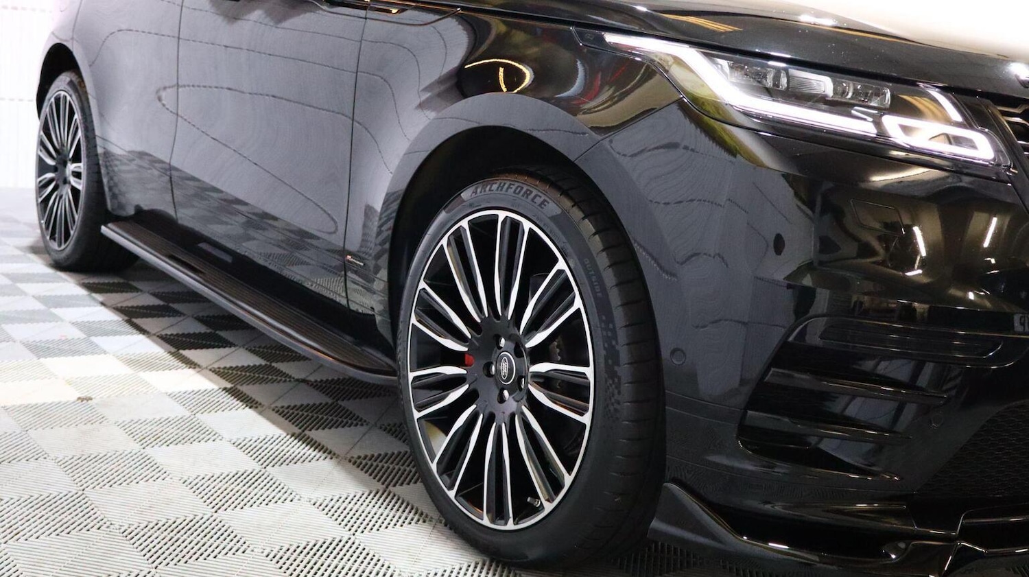 Used Land Rover Range Rover Velar 2021 for sale - 78135019: Photo 36