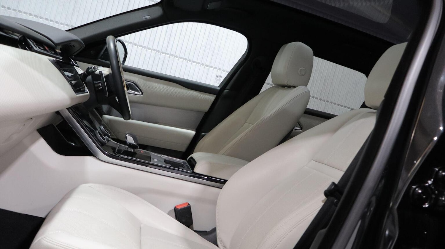 Used Land Rover Range Rover Velar 2021 for sale - 78135019: Photo 44