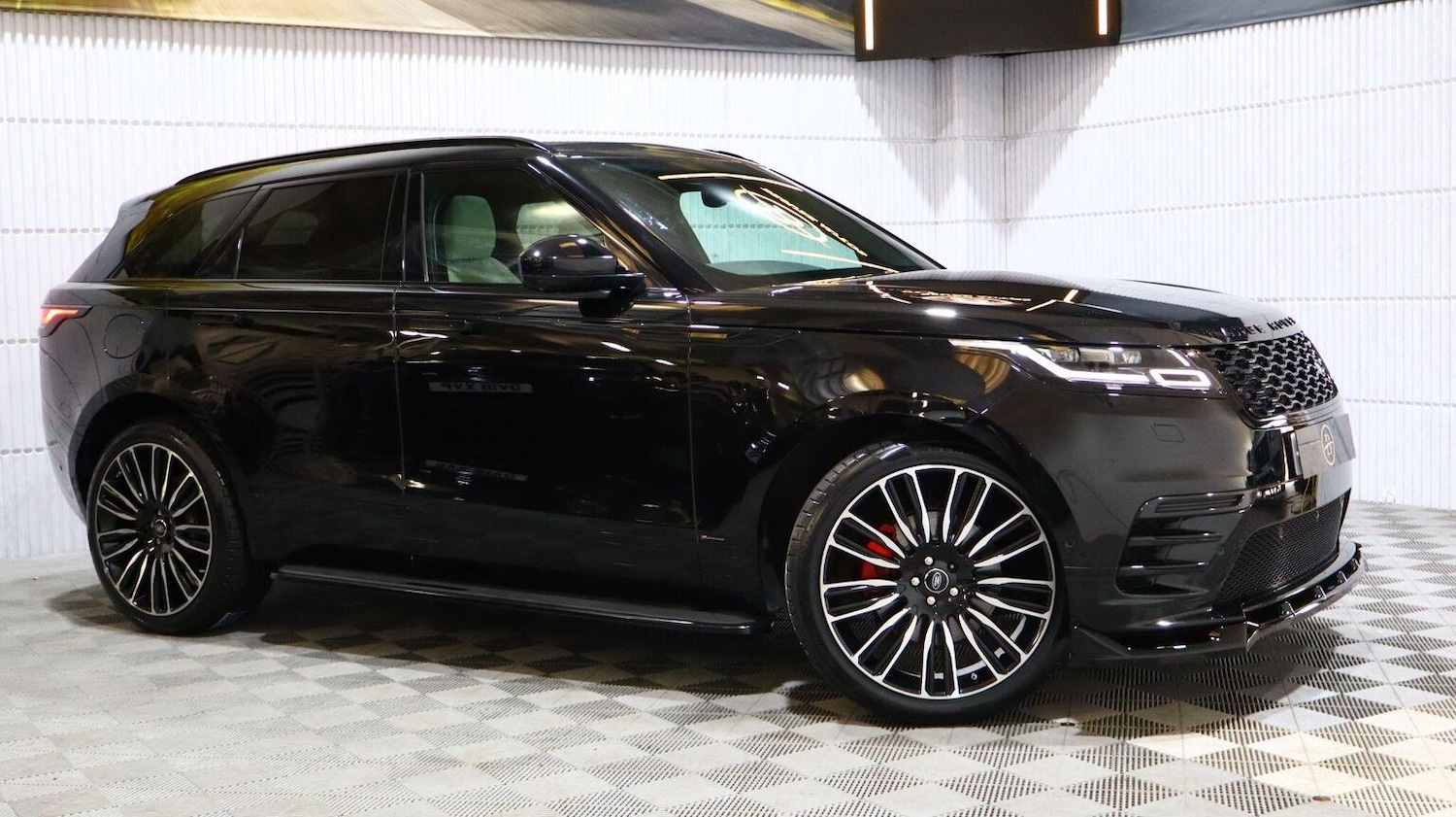 Used Land Rover Range Rover Velar 2021 for sale - 78135019: Photo 51