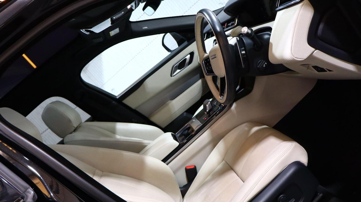 Used Land Rover Range Rover Velar 2021 for sale - 78135019: Photo 57