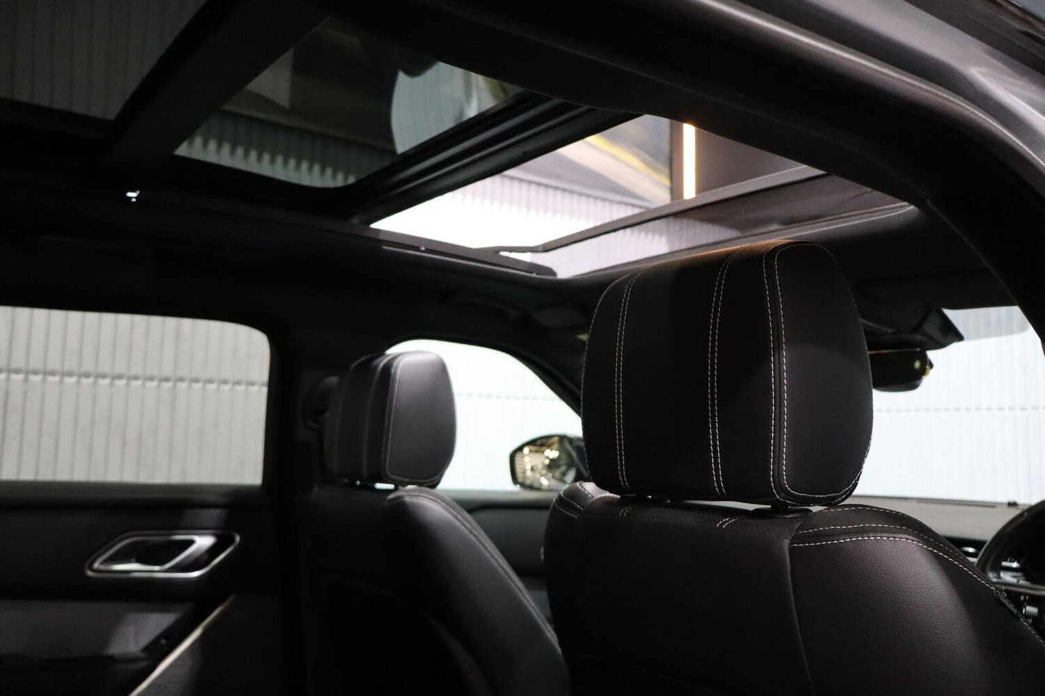 Used Land Rover Range Rover Velar 2021 for sale - 77189393: Photo 74