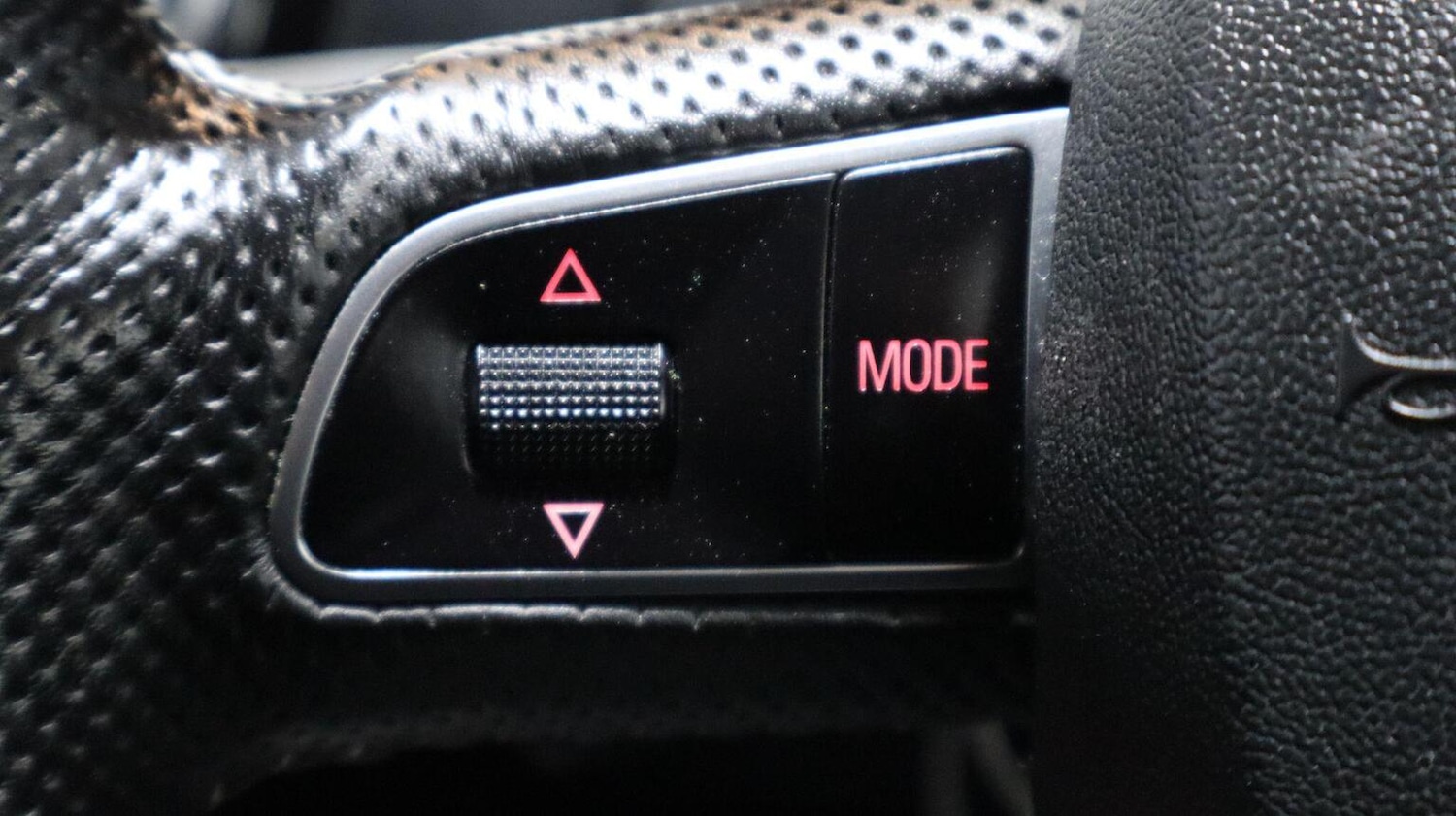 Used Audi A4 2012 for sale - 77478095: Photo 69