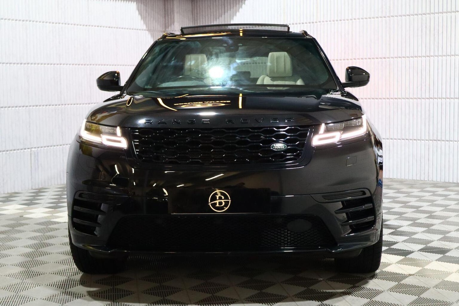 Used Land Rover Range Rover Velar 2019 for sale - 76666085: Photo 23