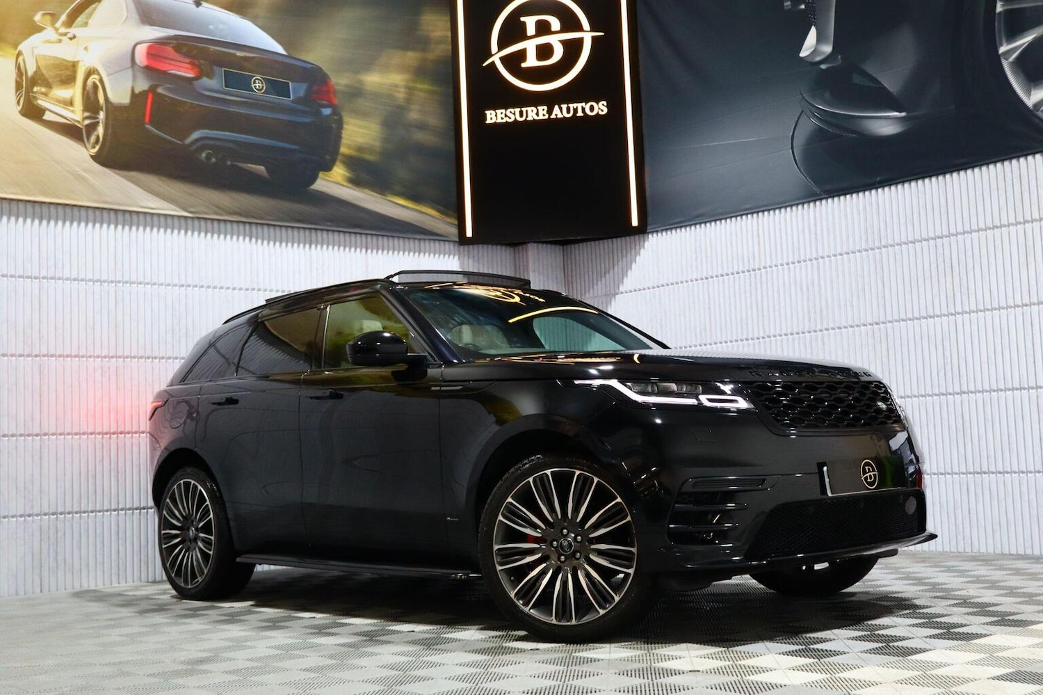 Used Land Rover Range Rover Velar 2019 for sale - 76666085: Photo 36