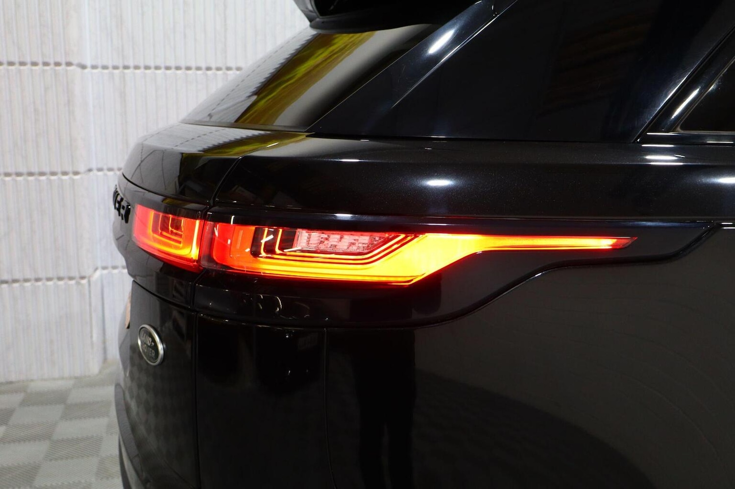 Used Land Rover Range Rover Velar 2019 for sale - 76666085: Photo 56