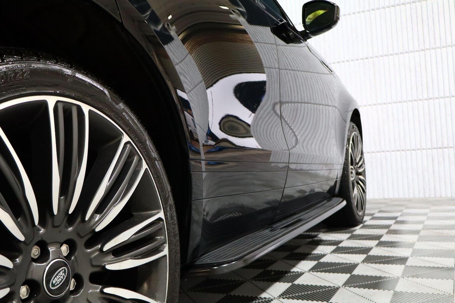 Used Land Rover Range Rover Velar 2019 for sale - 76666085: Photo 59