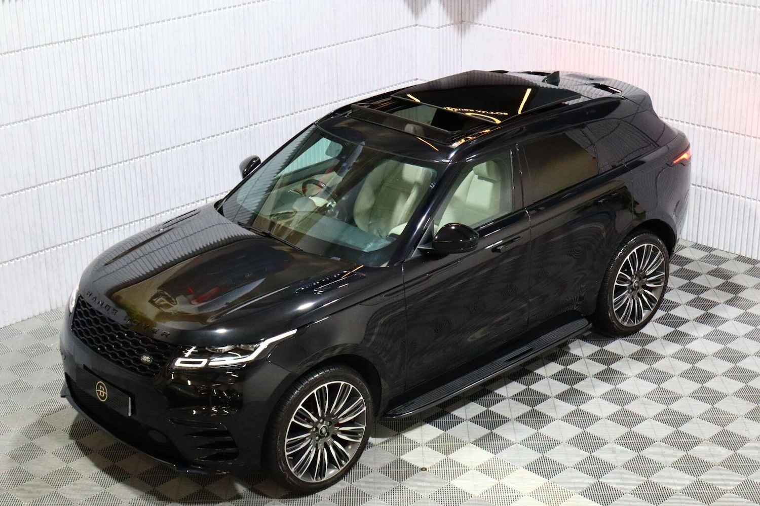Used Land Rover Range Rover Velar 2019 for sale - 76666085: Photo 73