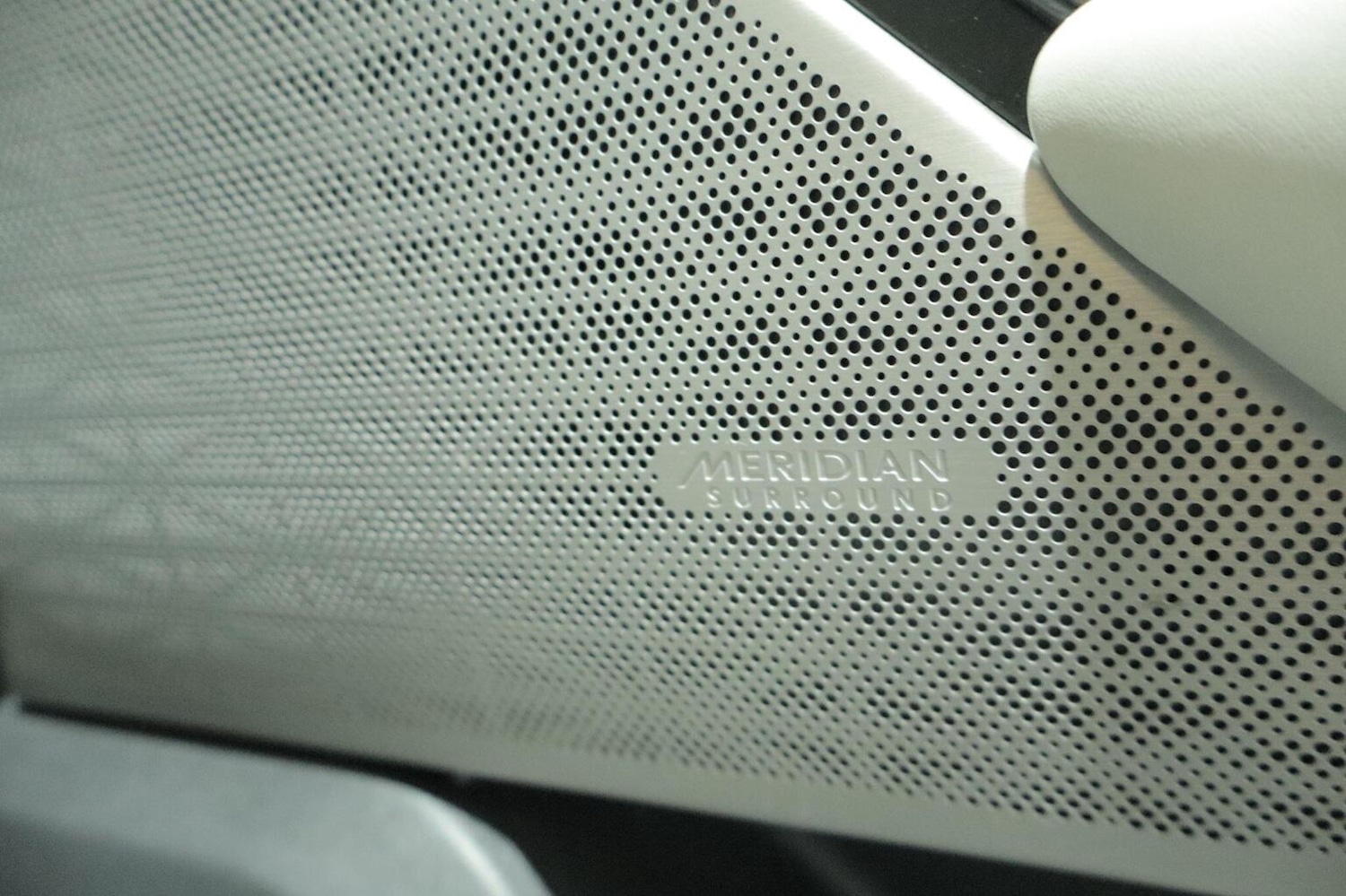 Used Land Rover Range Rover Velar 2019 for sale - 76666085: Photo 83