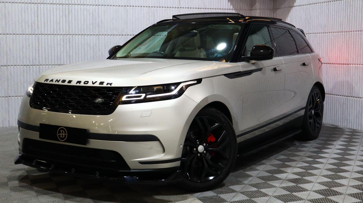 Used Land Rover Range Rover Velar 2019 for sale - 78112172: Photo 11