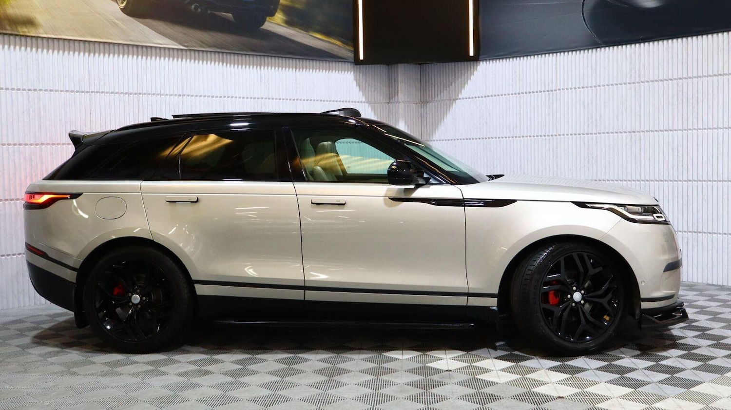 Used Land Rover Range Rover Velar 2019 for sale - 78112172: Photo 49