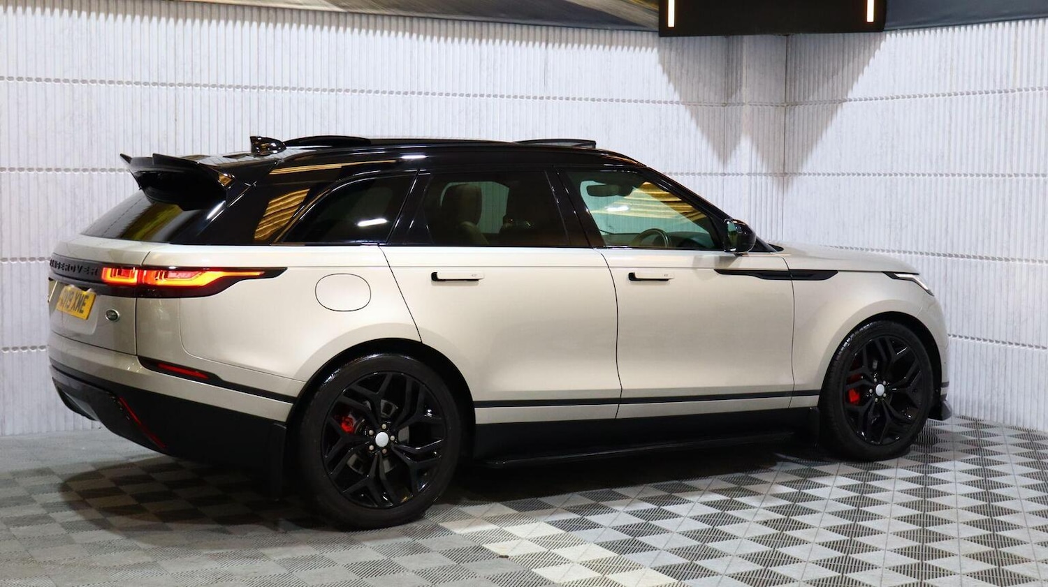 Used Land Rover Range Rover Velar 2019 for sale - 78112172: Photo 50