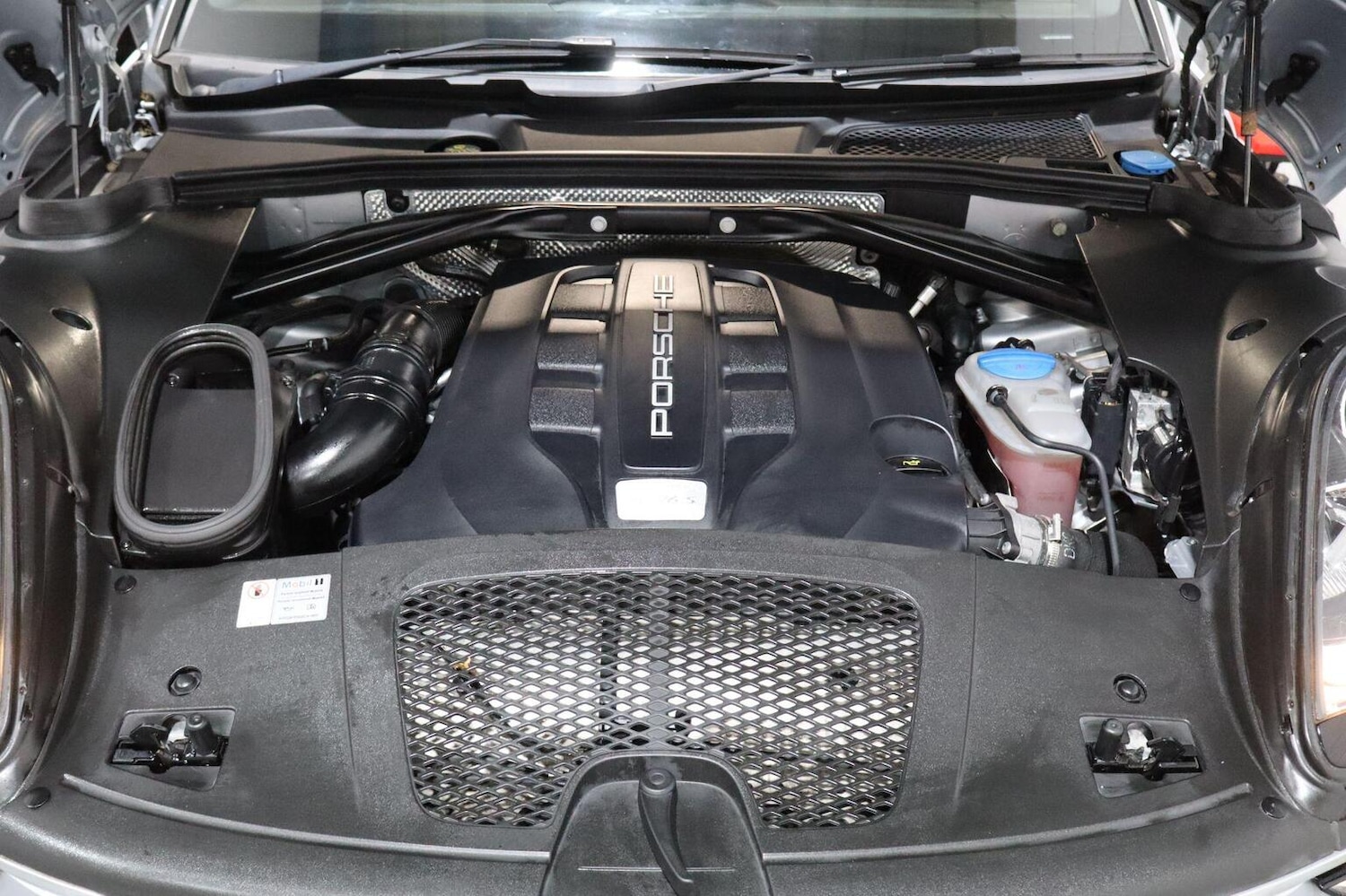 Used Porsche Macan 2014 for sale - 76510893: Photo 23