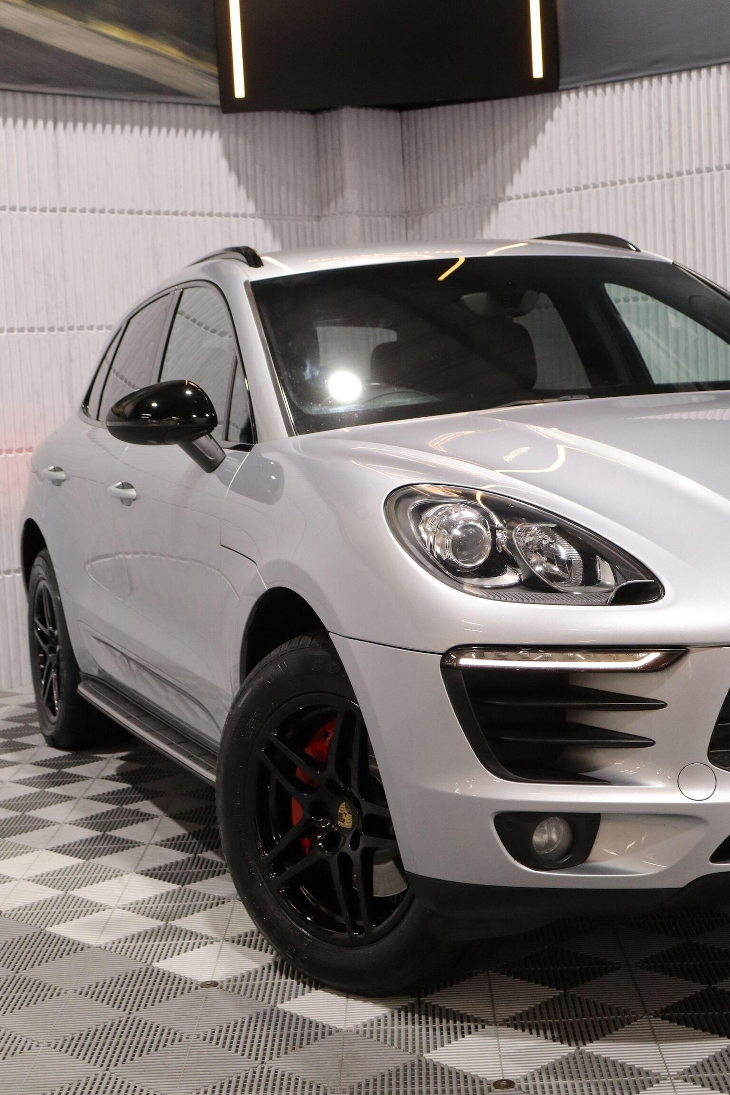 Used Porsche Macan 2014 for sale - 76510893: Photo 36