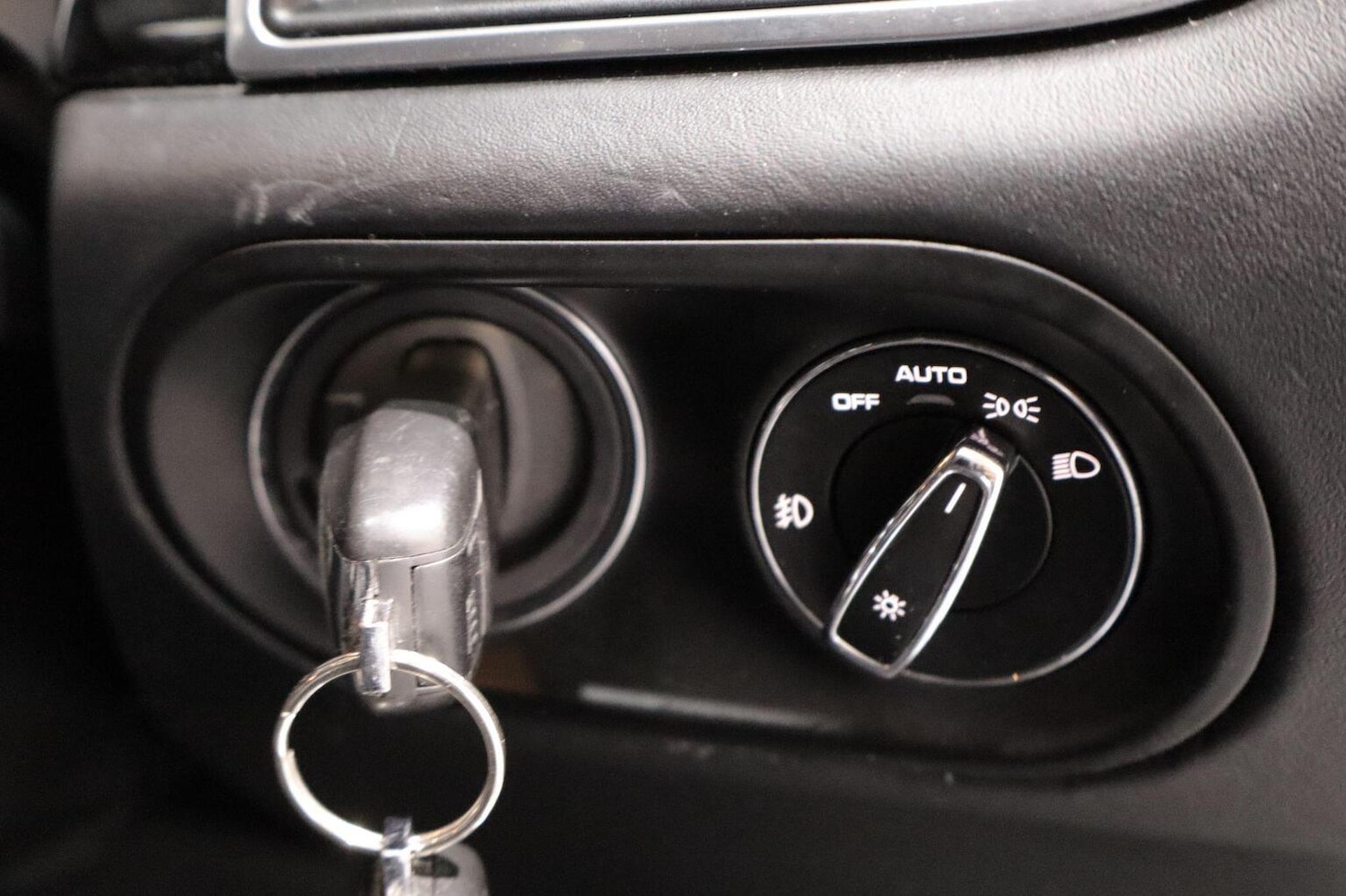 Used Porsche Macan 2014 for sale - 76510893: Photo 50