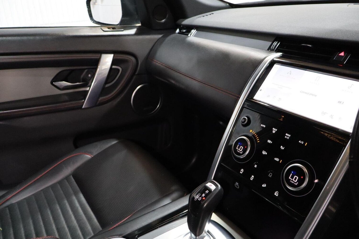 Used Land Rover Discovery Sport 2021 for sale - 76211774: Photo 72