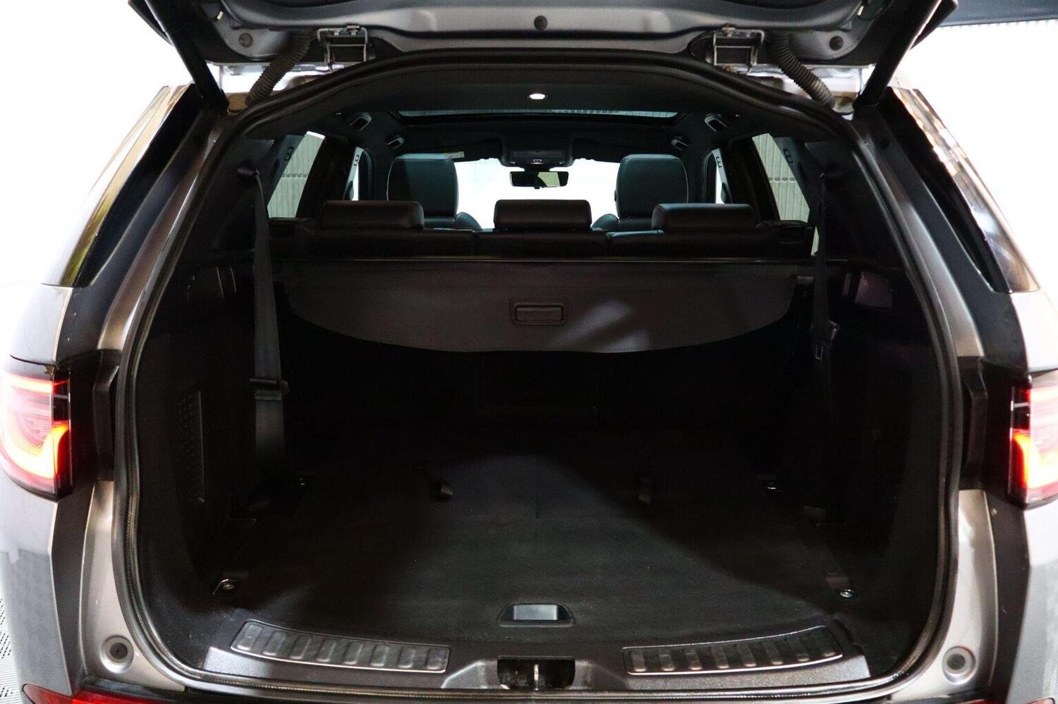 Used Land Rover Discovery Sport 2021 for sale - 76211774: Photo 82