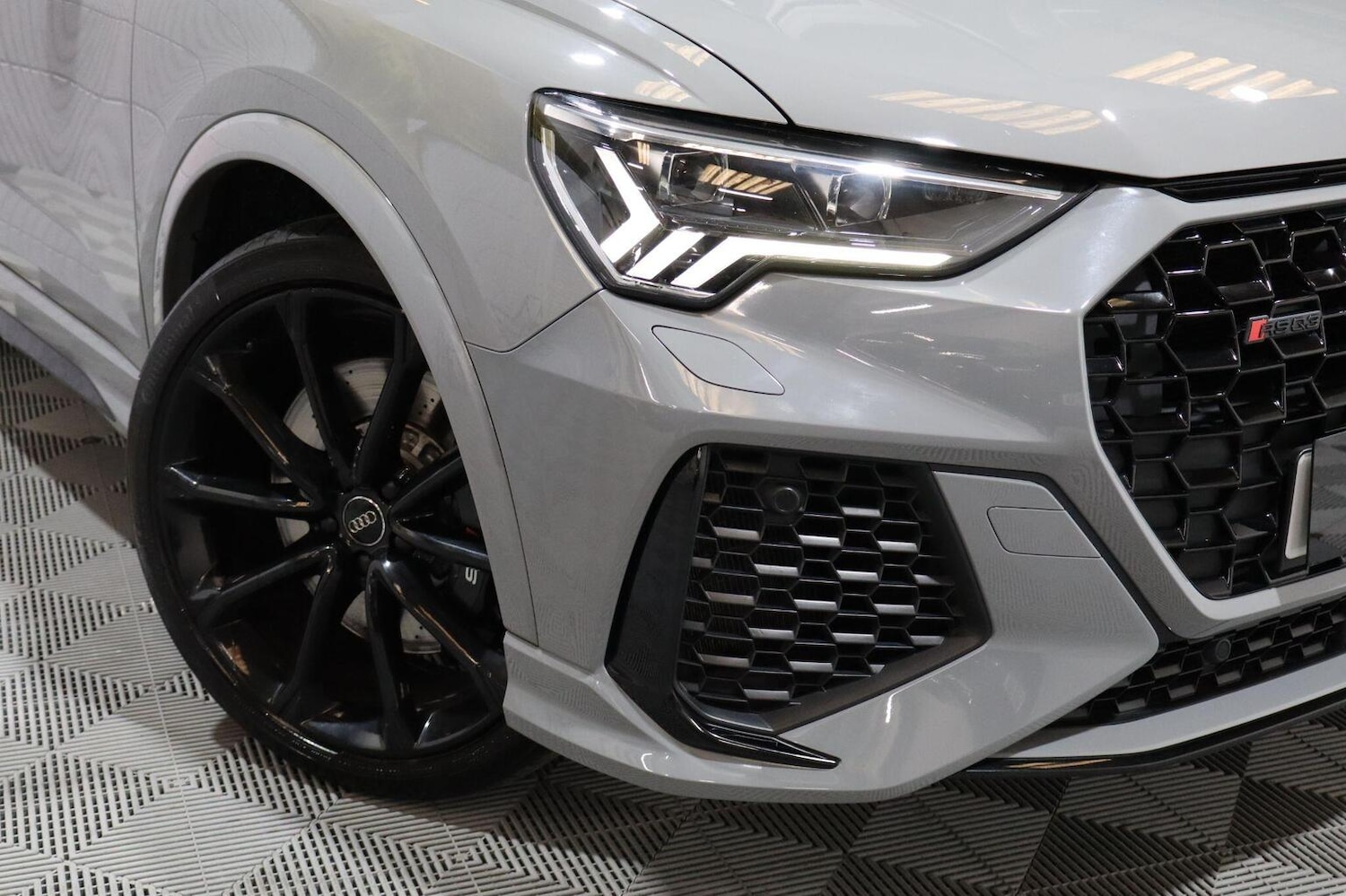 Used Audi RS Q3 2021 for sale - 76884893: Photo 44
