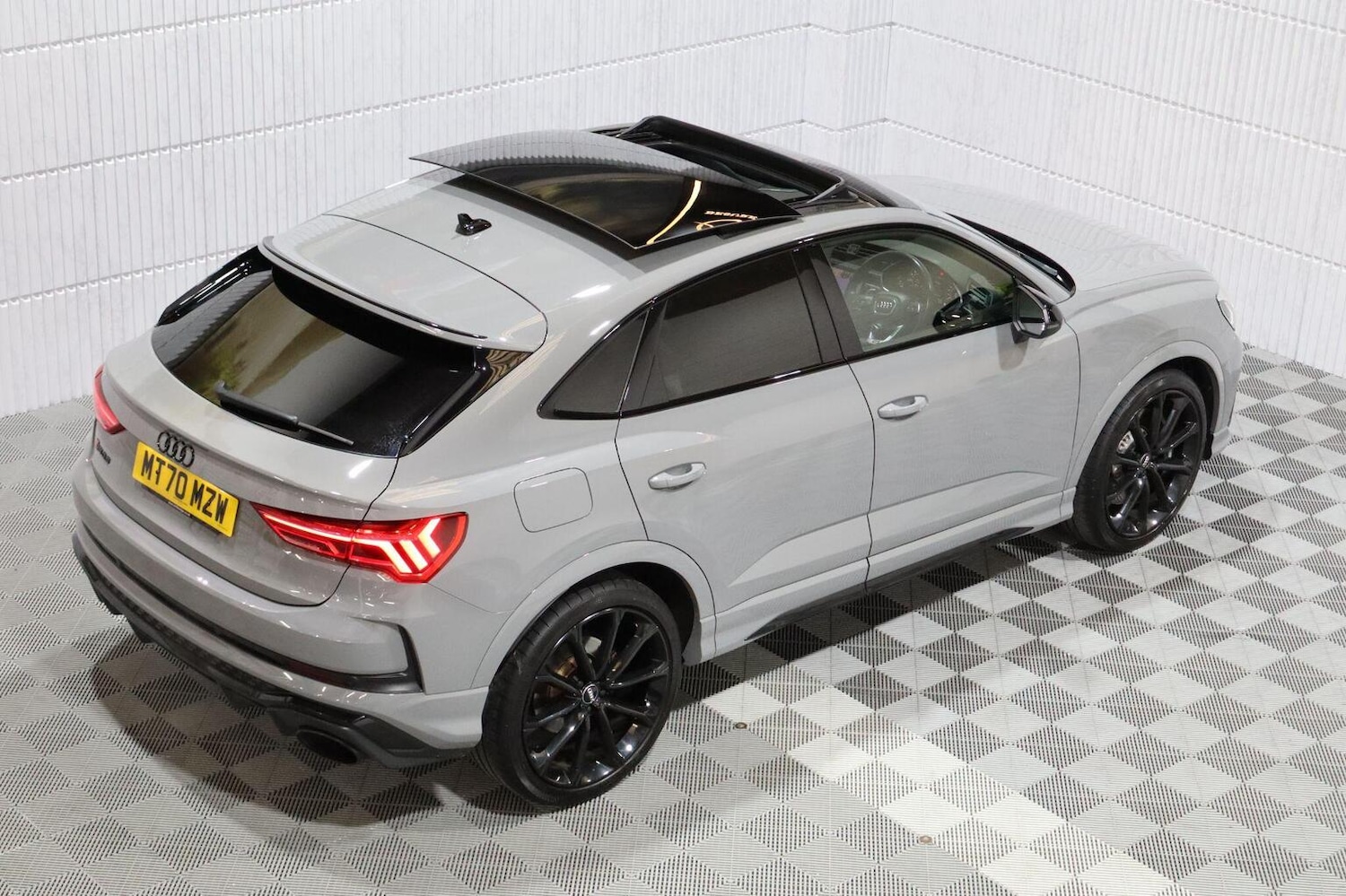 Used Audi RS Q3 2021 for sale - 76884893: Photo 78