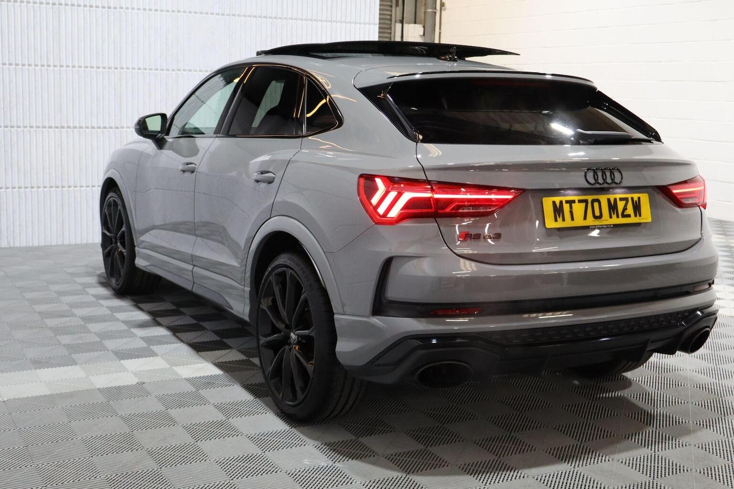 Used Audi RS Q3 2021 for sale - 76884893: Photo 79