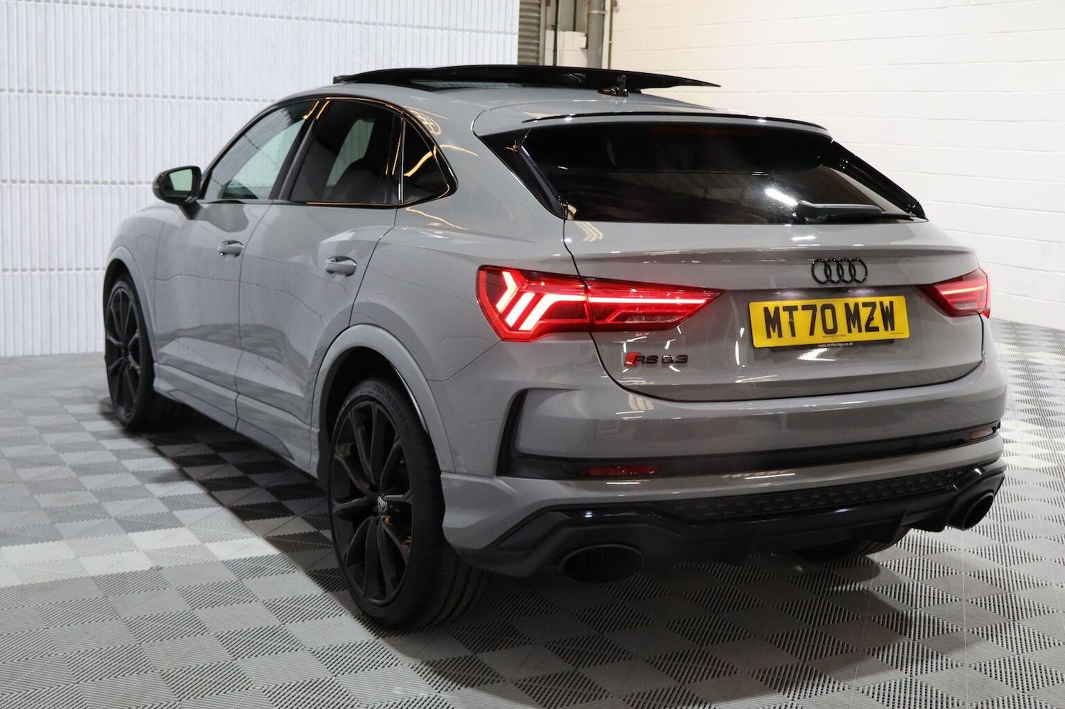 Used Audi RS Q3 2021 for sale - 76884893: Photo 81