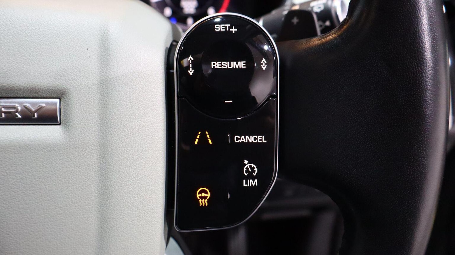 Used Land Rover Discovery 2019 for sale - 77897784: Photo 16