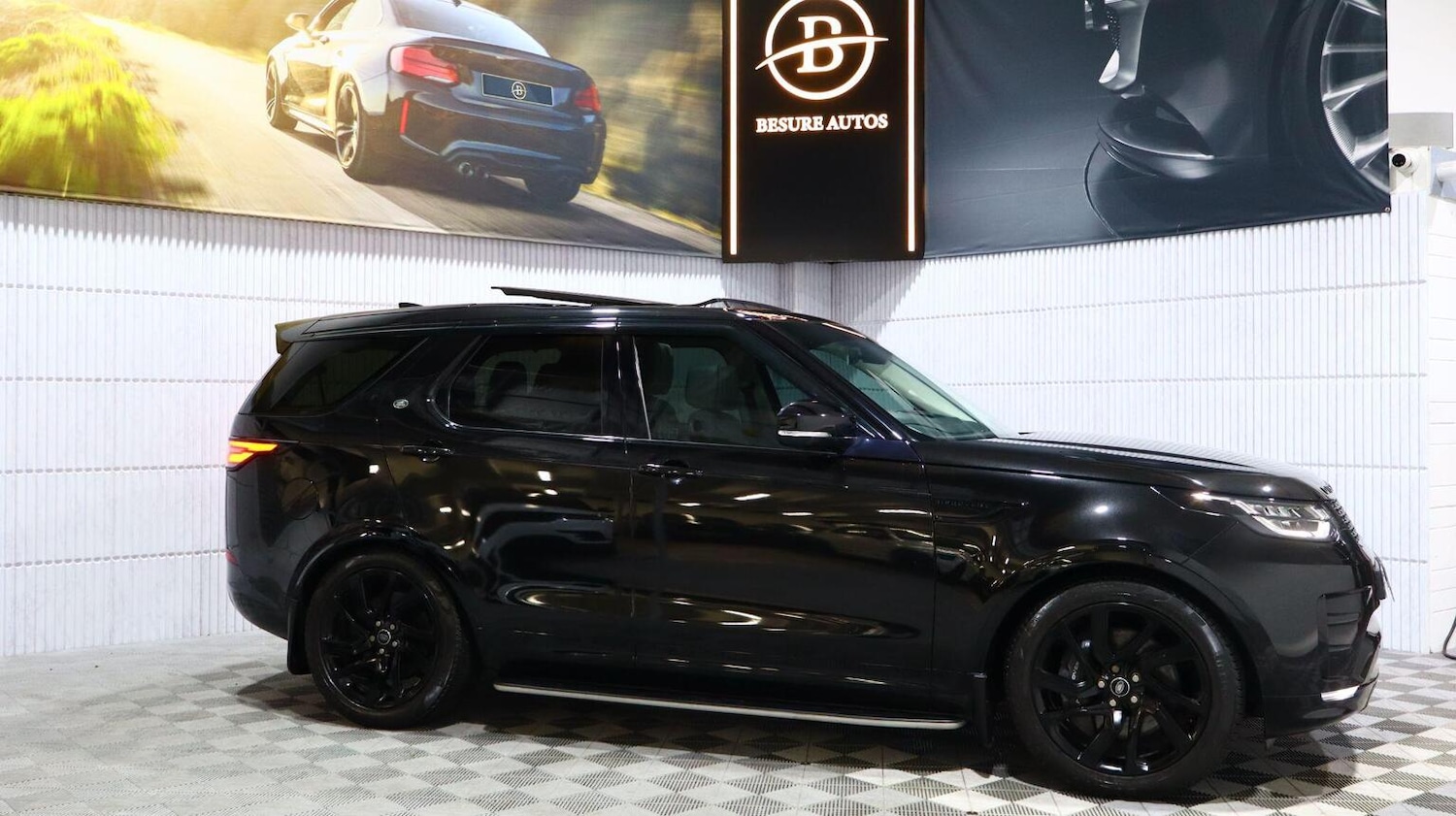 Used Land Rover Discovery 2019 for sale - 77897784: Photo 4
