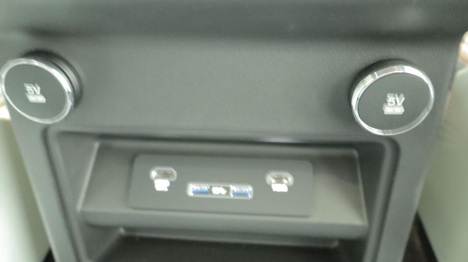 Used Land Rover Discovery 2019 for sale - 77897784: Photo 72