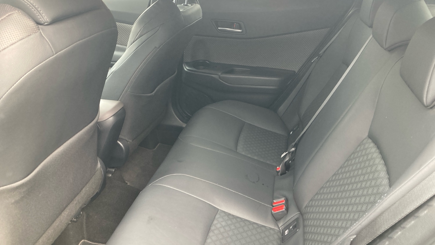 Used Toyota C-HR 2022 for sale - 76144574: Photo 16