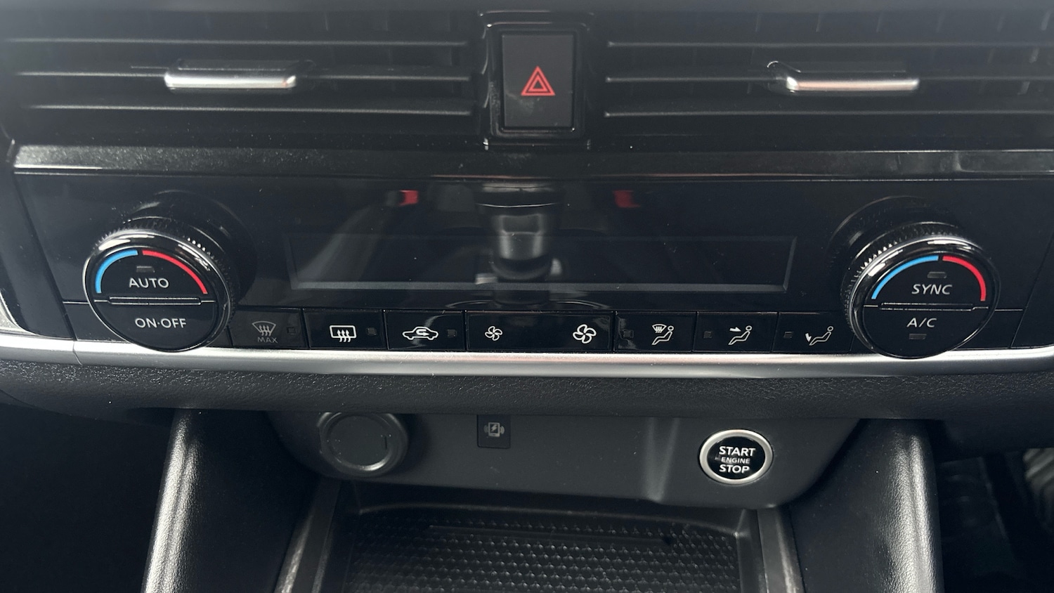 Used Nissan Qashqai 2024 for sale - 77170284: Photo 50