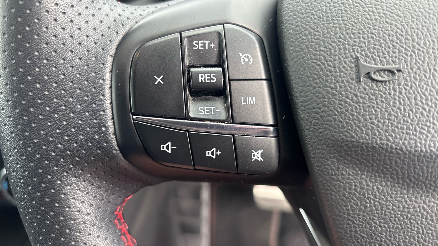 Used Ford Kuga 2024 for sale - 77917640: Photo 43