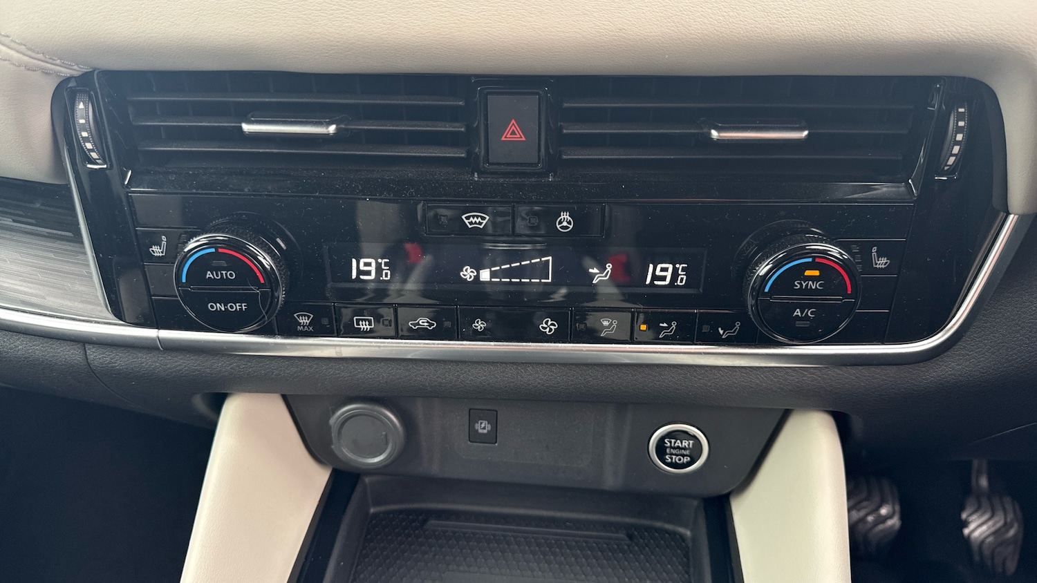 Used Nissan Qashqai 2022 for sale - 76355461: Photo 54