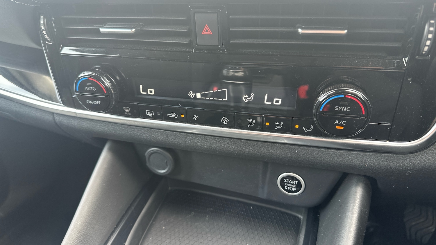Used Nissan Qashqai 2022 for sale - 76077066: Photo 34