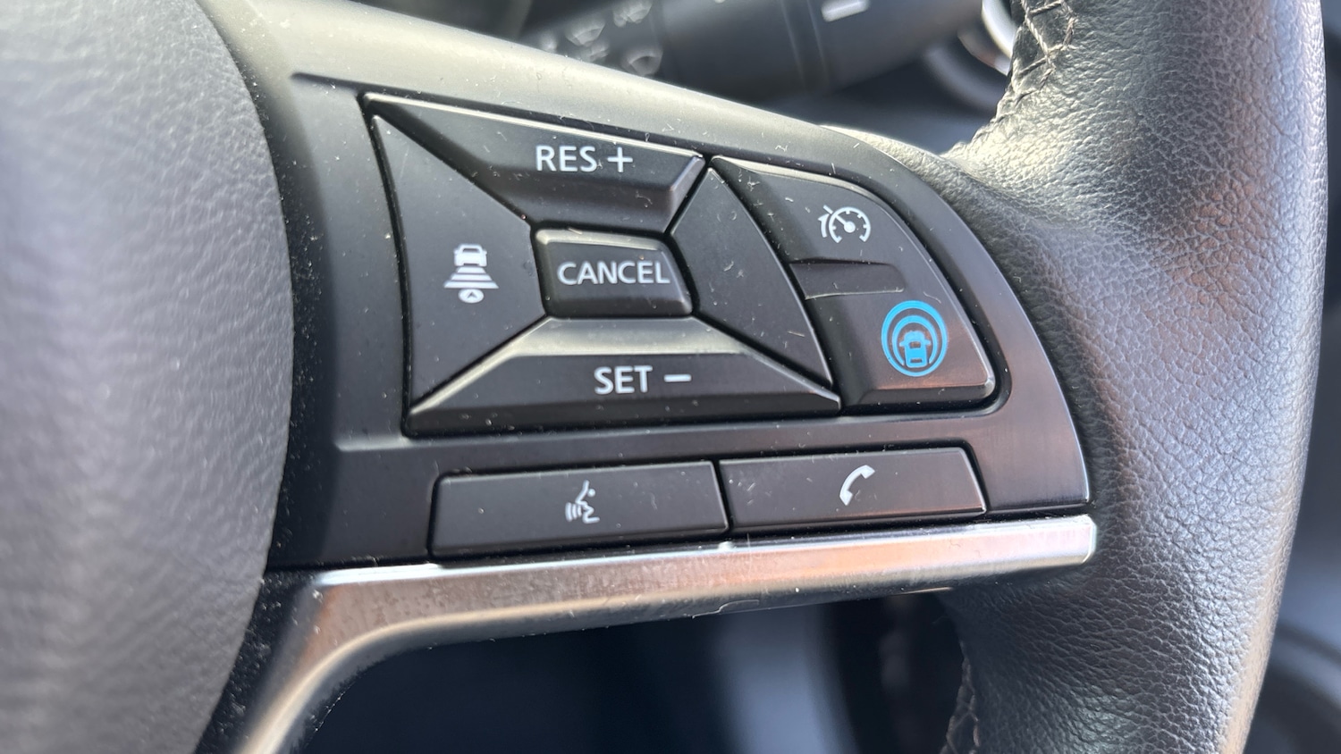 Used Nissan Juke 2023 for sale - 77951391: Photo 41