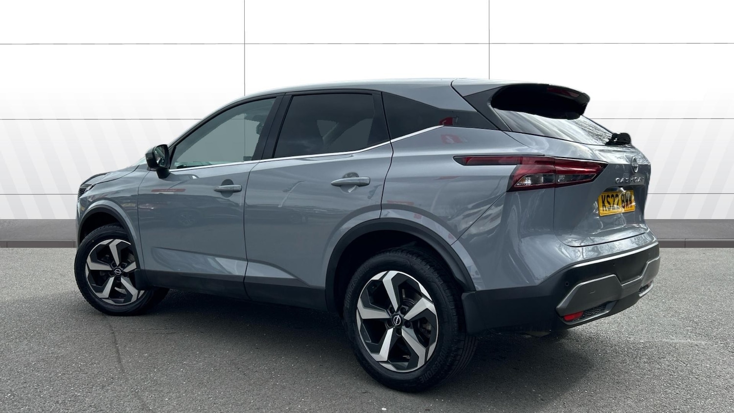 Used Nissan Qashqai 2022 for sale - 77917072: Photo 2