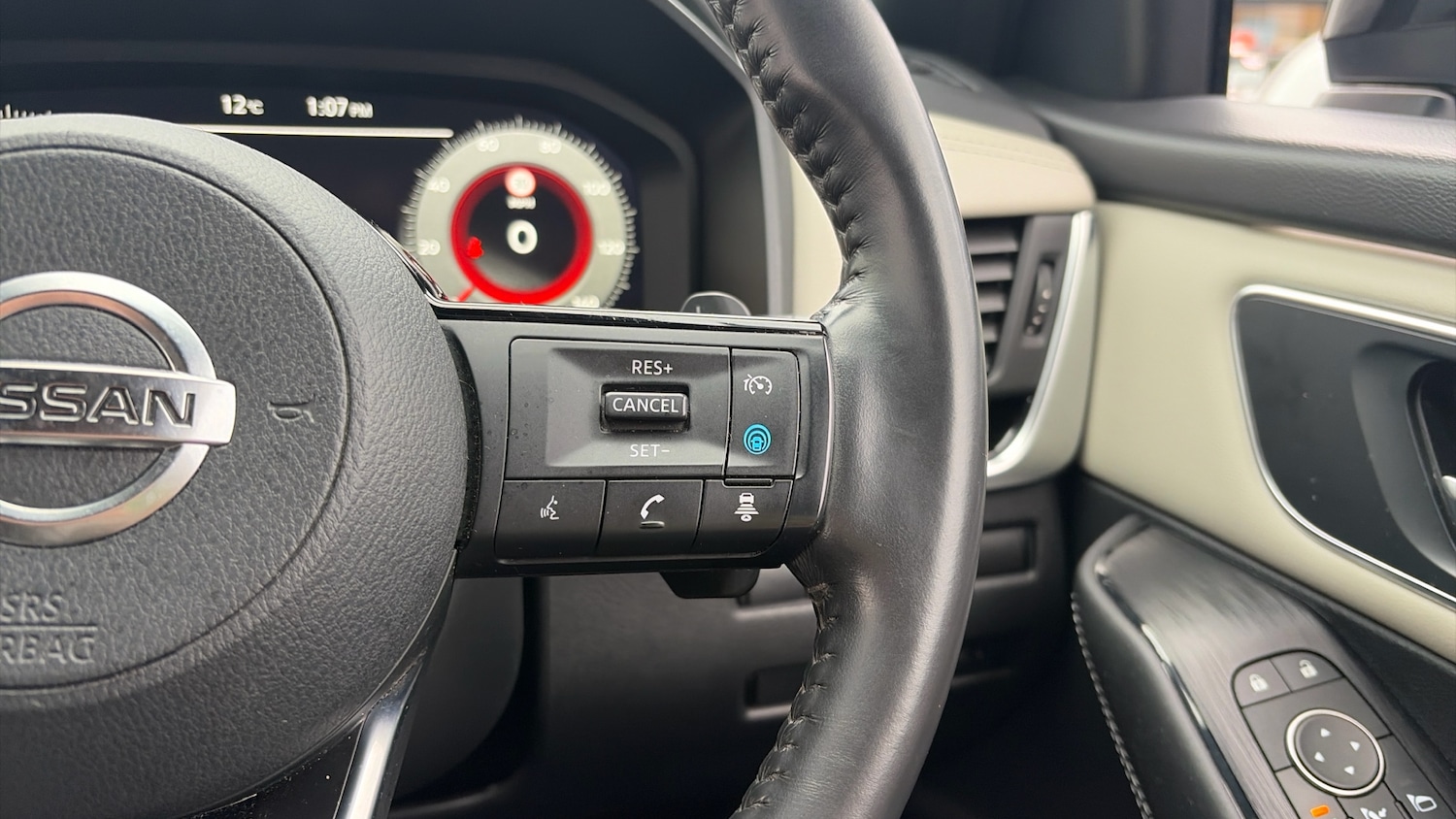 Used Nissan Qashqai 2021 for sale - 76984673: Photo 42