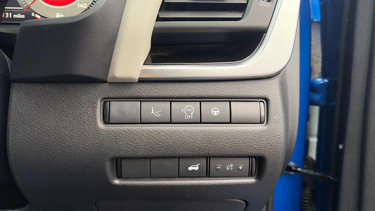 Used Nissan Qashqai 2021 for sale - 76984673: Photo 55