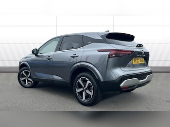 Used Nissan Qashqai 2022 for sale - 77968502: Photo