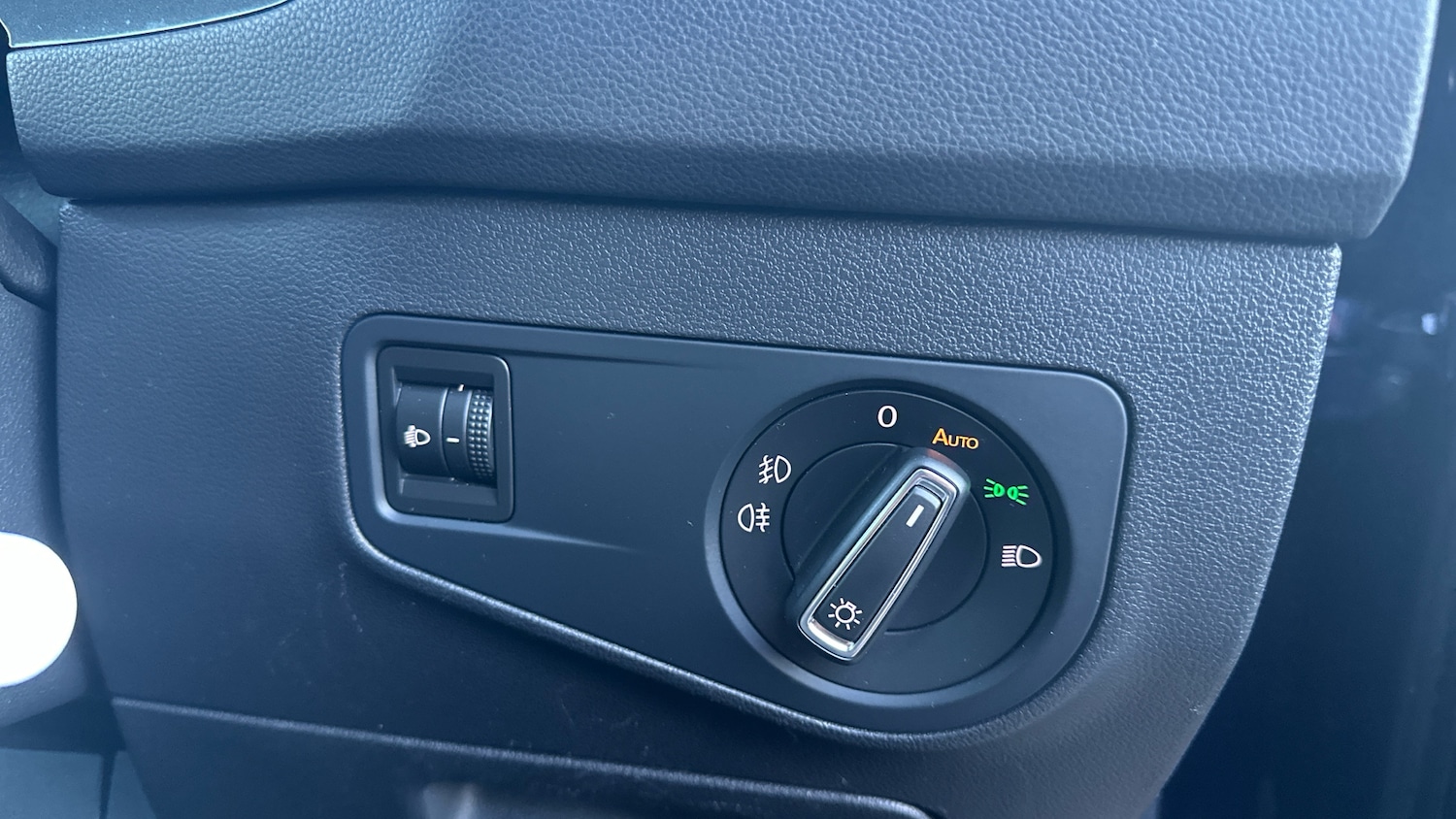 Used Volkswagen Tiguan 2017 for sale - 78063972: Photo 34