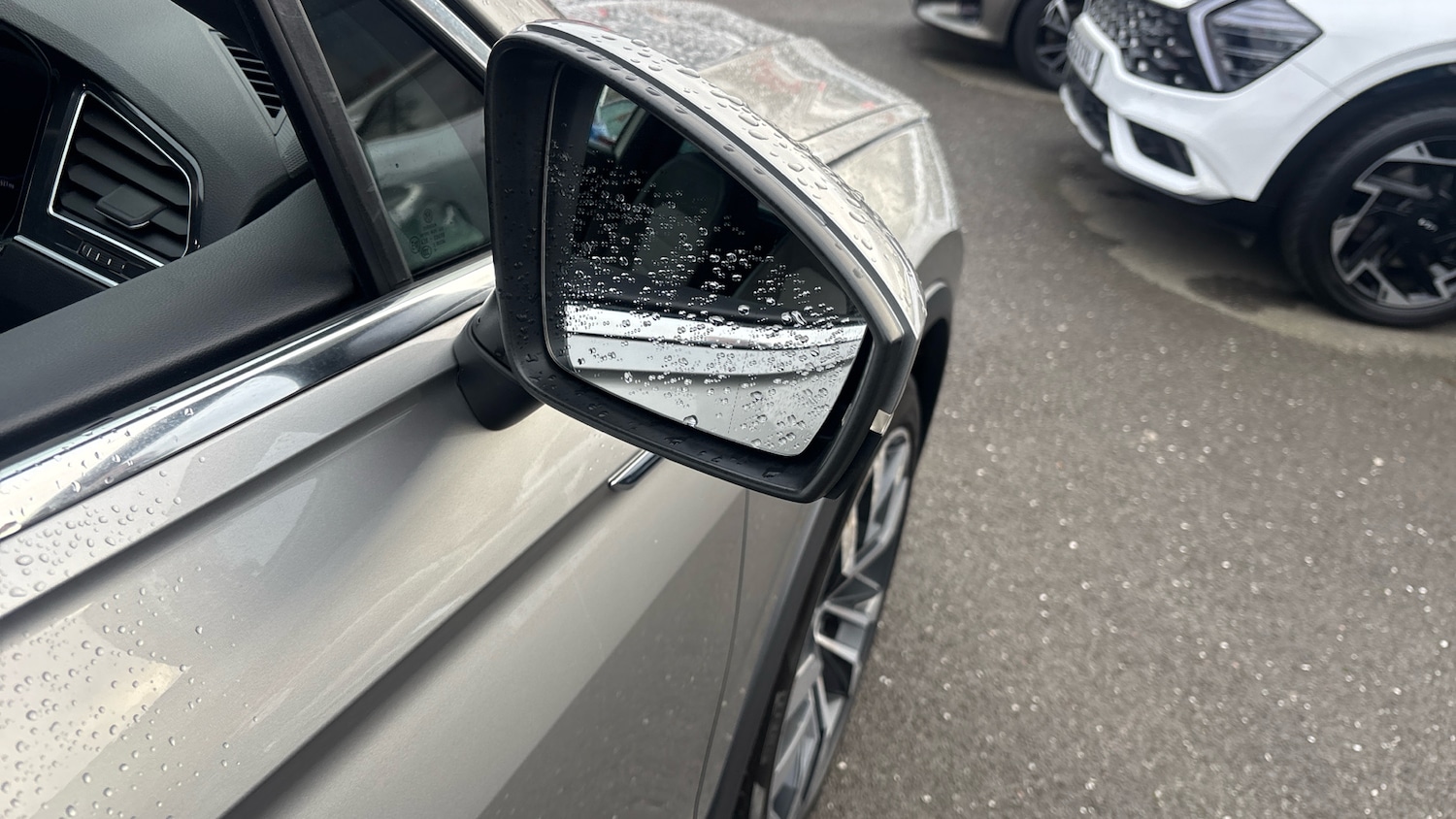 Used Volkswagen Tiguan 2020 for sale - 77323430: Photo 33