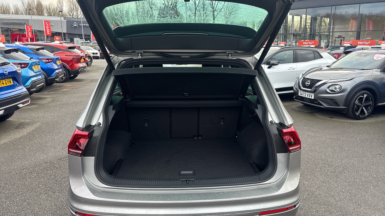 Used Volkswagen Tiguan 2020 for sale - 77323430: Photo 4