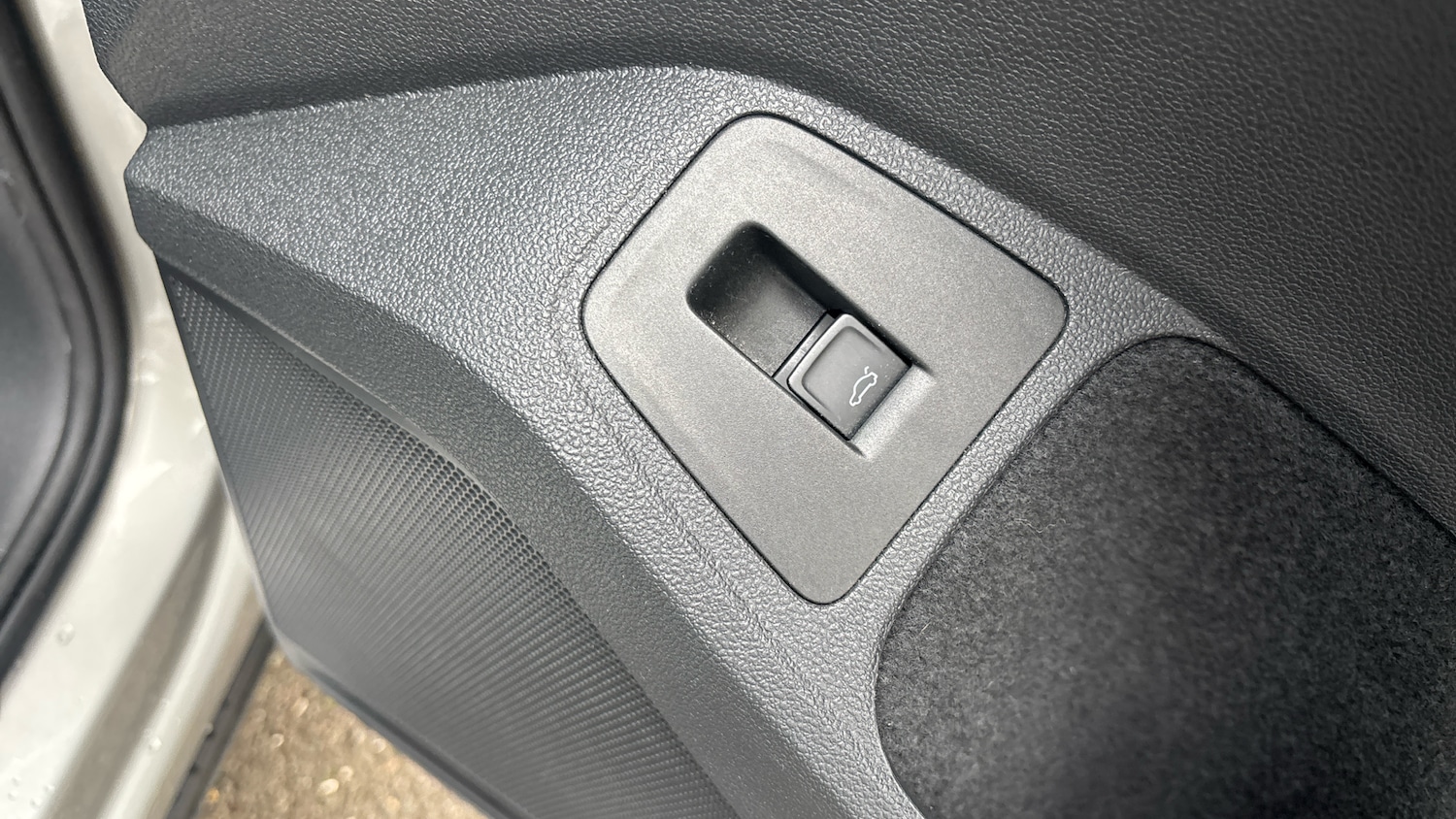 Used Volkswagen Tiguan 2020 for sale - 77323430: Photo 40