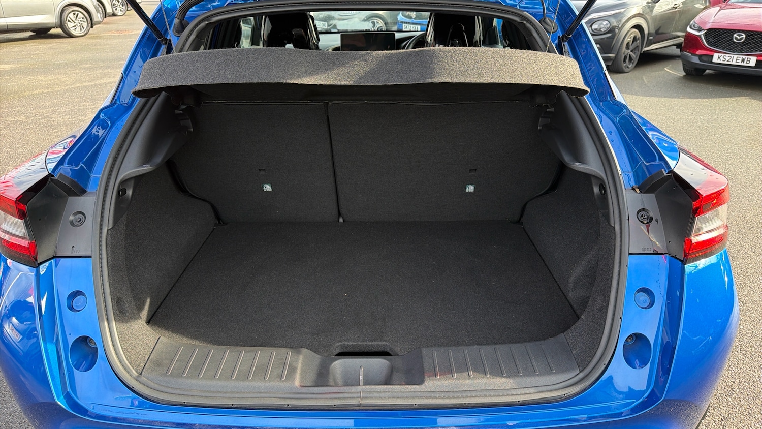 Used Nissan Juke 2024 for sale - 77125003: Photo 4