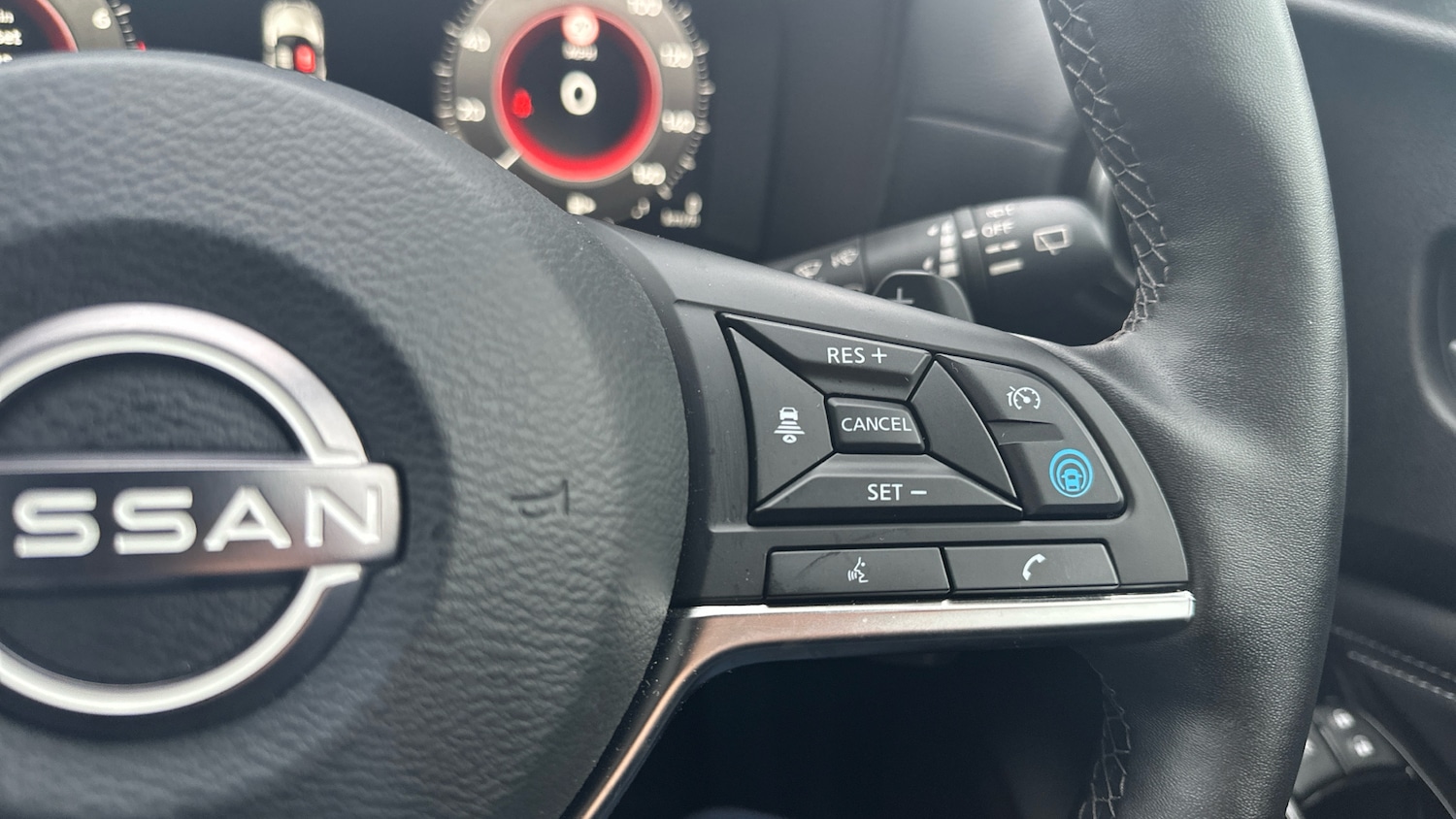 Used Nissan Juke 2024 for sale - 77035712: Photo 40