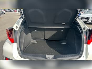 Used Toyota C-HR 2020 for sale - 79652390: Photo