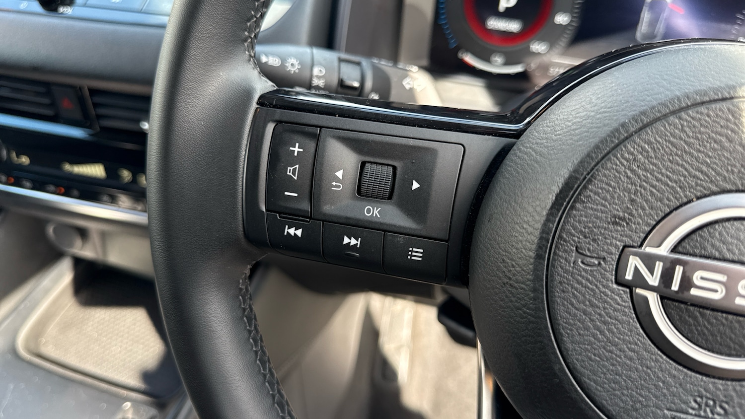 Used Nissan Qashqai 2023 for sale - 76682246: Photo 37