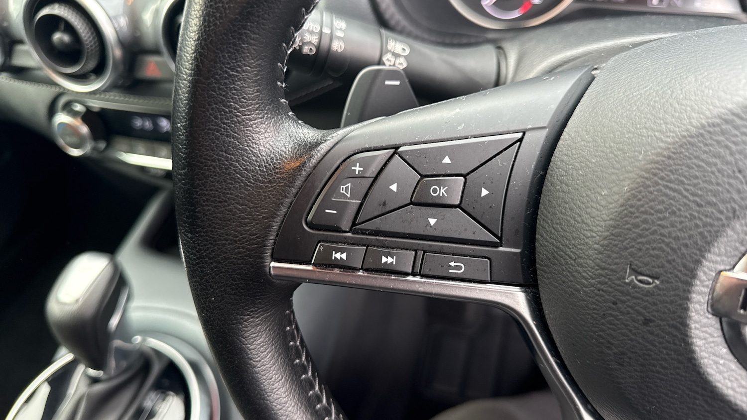 Used Nissan Juke 2020 for sale - 76183183: Photo 38