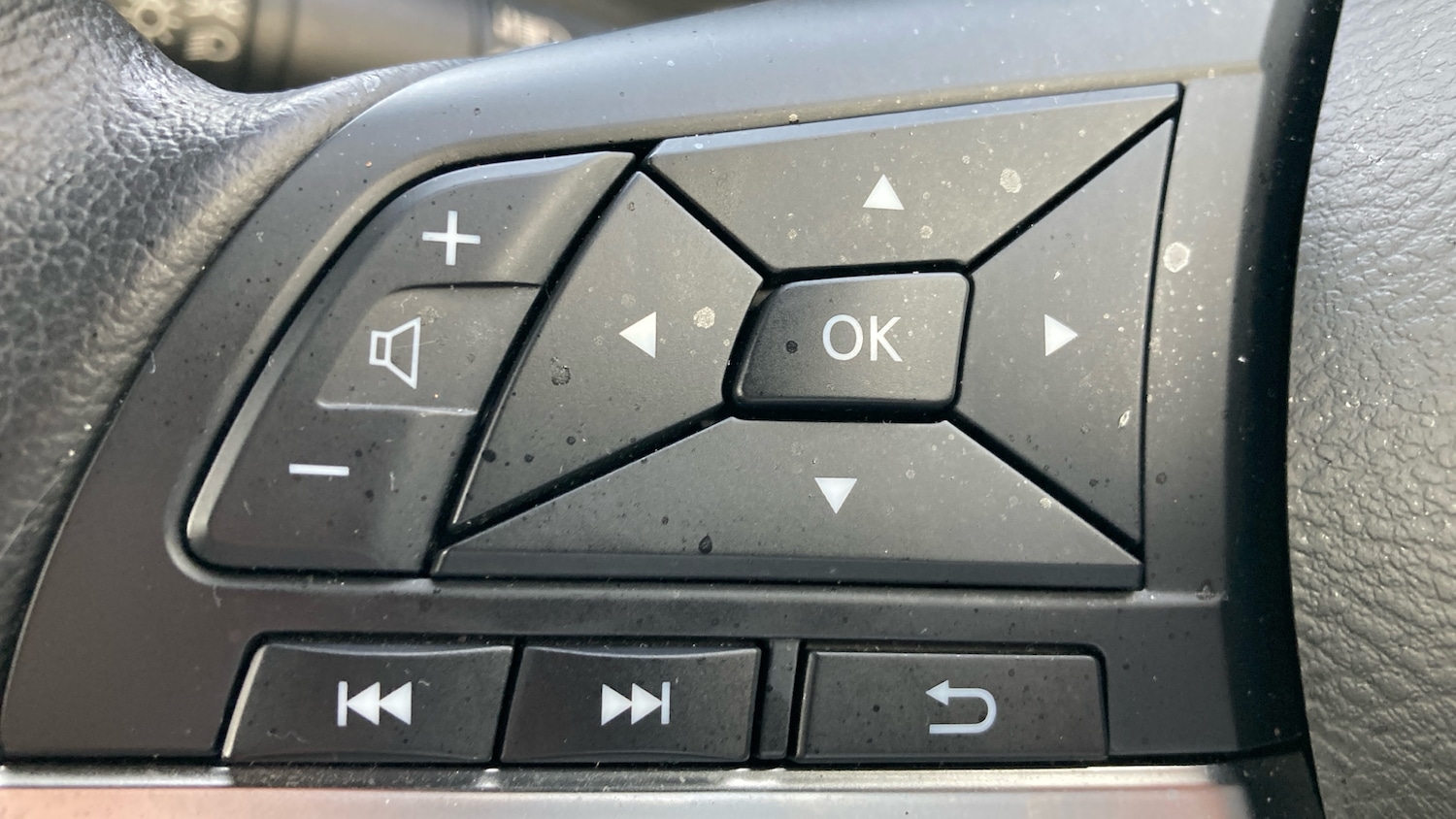 Used Nissan Juke 2023 for sale - 77873170: Photo 37